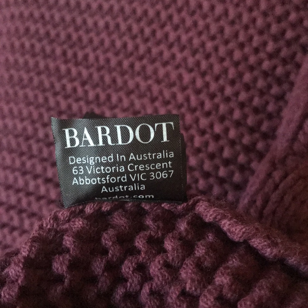 NWT | Bardot | Burgundy Bell Sleeve Knit Sweater Dress Size XS/US 2 - Picture 8 of 8